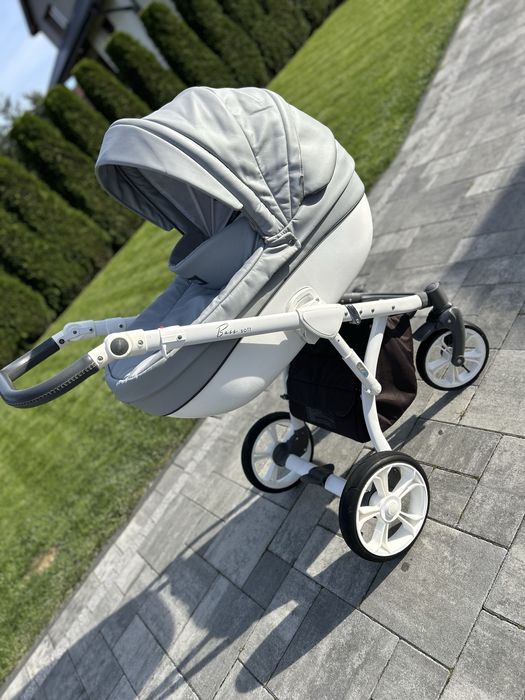 Wózek dziecięcy  Roan Bass 3w1 plus baza isofix