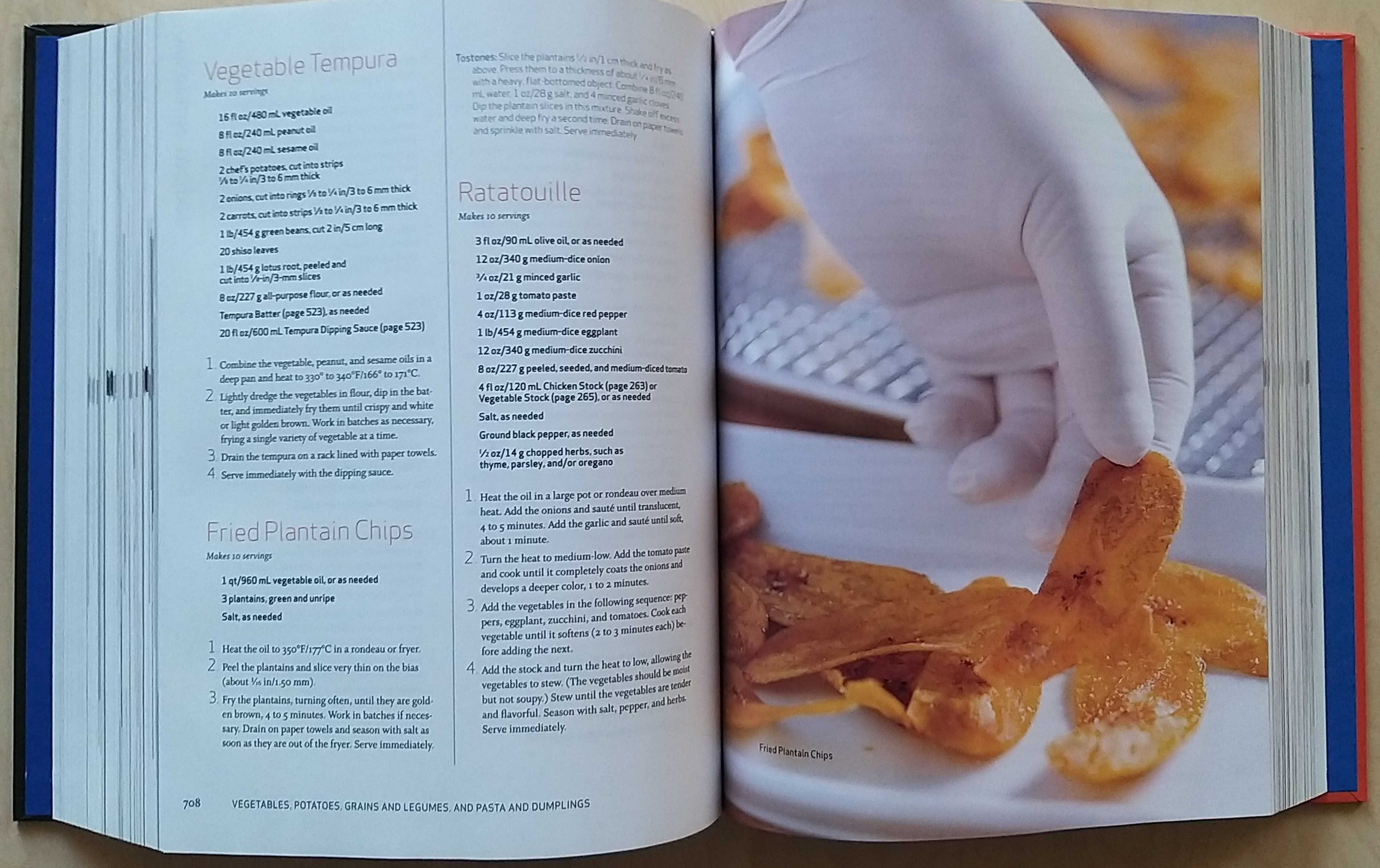 Książka: The Professional Chef,  Twarda oprawa