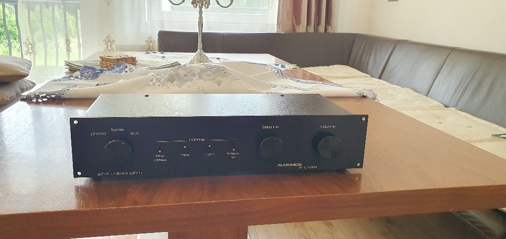 Audionics of oregon bt 2 preamp rarytas