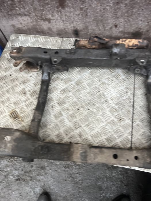 Балка передняя Mercedes ml w163 год 02 мерседес мл 163