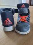 Buciki chłopięce / adidasy firmy Adidas Rozm 23