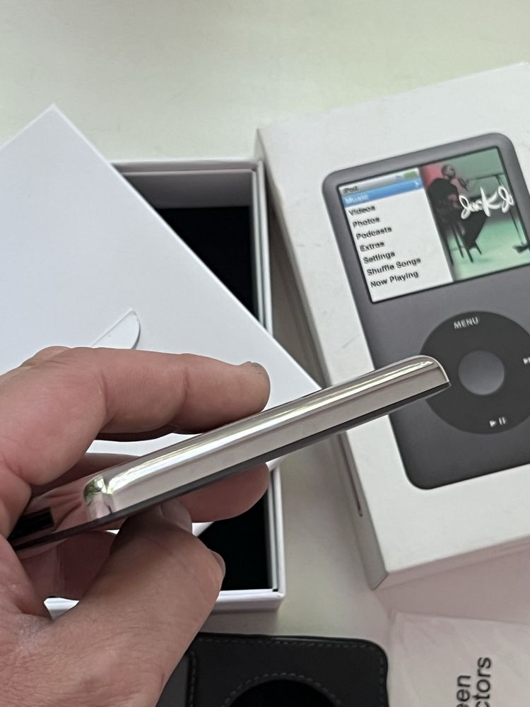 iPod Classic 6.5th 120gb комплект