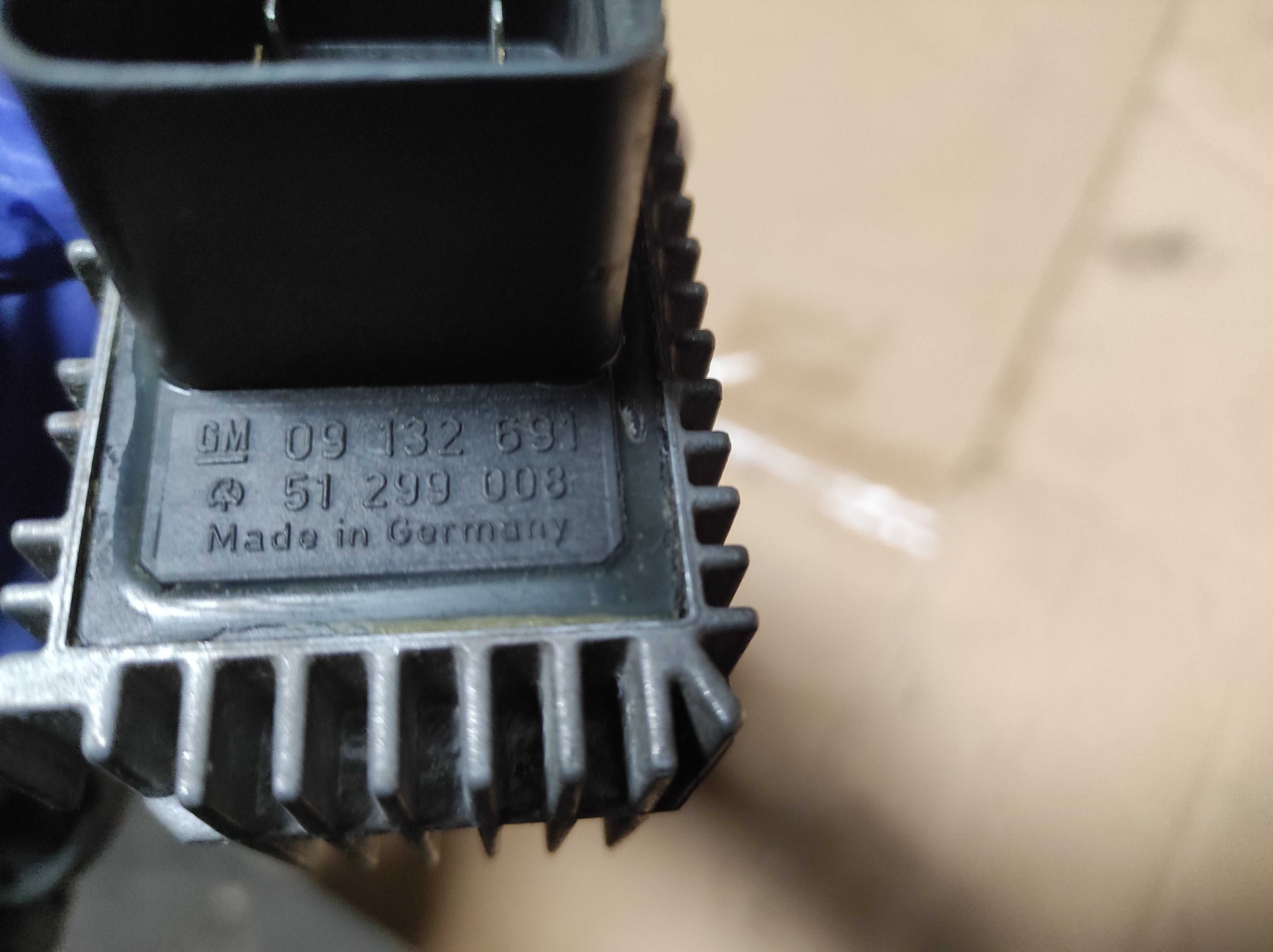 Przekaznik Swiec Zarowych Corsa C Astra G  1,7 DTI 091,326,91