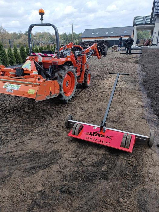 Trawa z rolki,, karczowanie, nawodnienie, glebogryzarka,czyszczenie