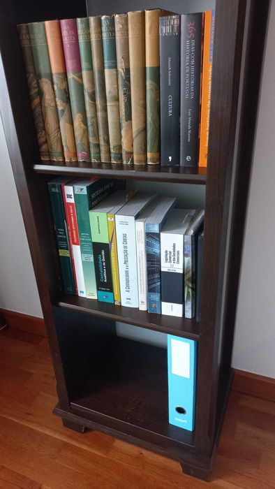 2x Estante livros Ikea preto castanho