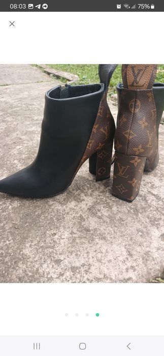 Чобітки Louis Vuitton