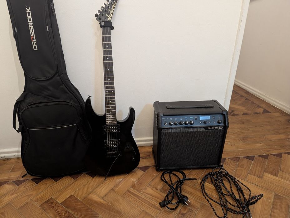 Vendo Guitarra Elétrica Jackson e Amplificador Line6 Spider