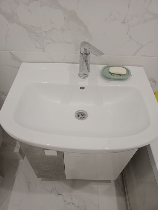 Тумба умивальник без крана