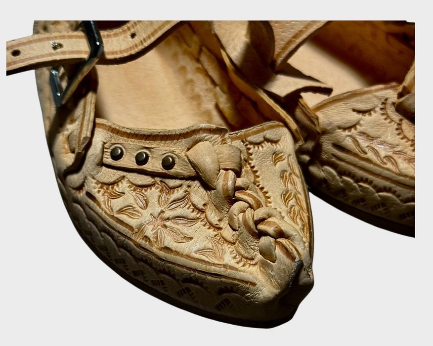 Kierpce Dziecięce Skórzane Kapcie Skóra Naturalna Wygodne unisex