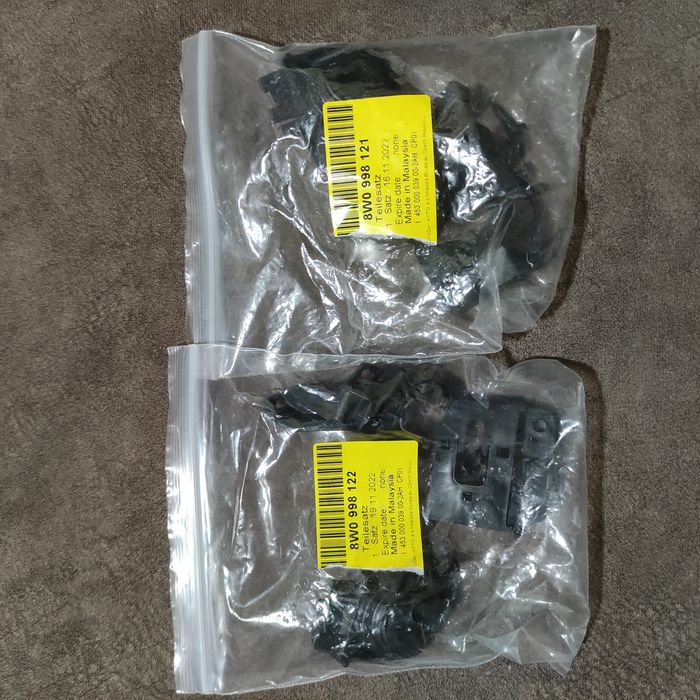 Кріплення фари Audi A4 B9 2016-2019 Крепления фары ауди а4 б9