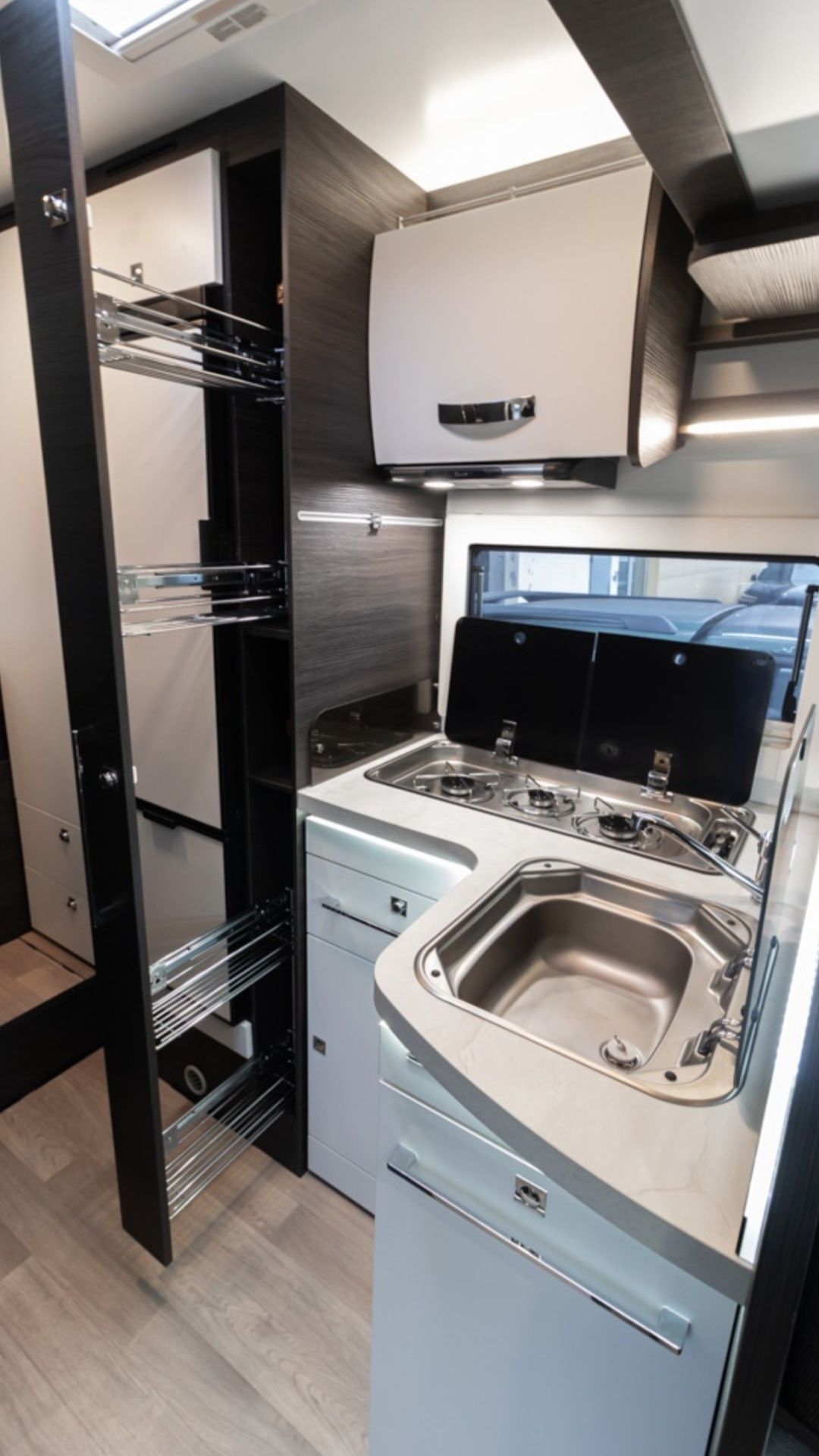Autocaravana Beninar Mileo 242- 160Cv