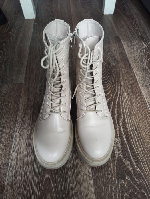 Чоботи newyorker