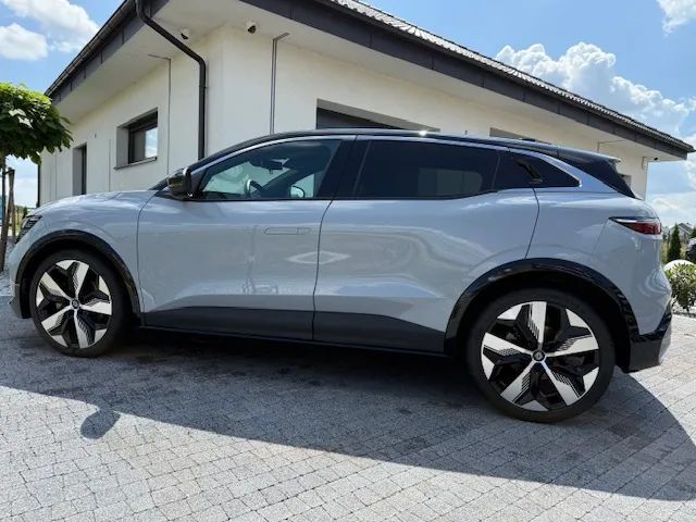 Renault Megane Renault Megane E-TECH 60 ICONIC 2023