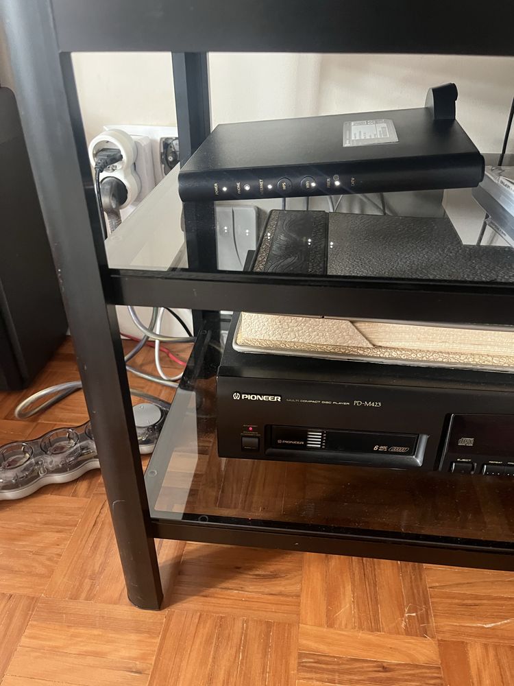Movel de TV preto