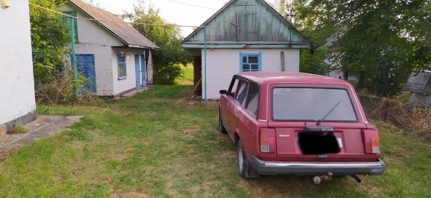 Продається будинок зі зручностями в Золотоніському районі