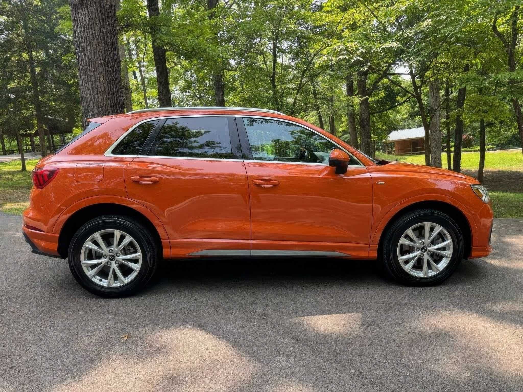 Audi   Q3   2023