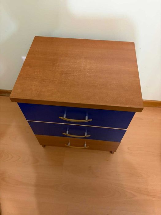 Mesa cabeceira madeira