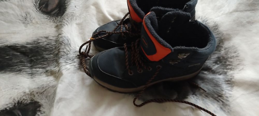 Jesienno zimowe buty 34