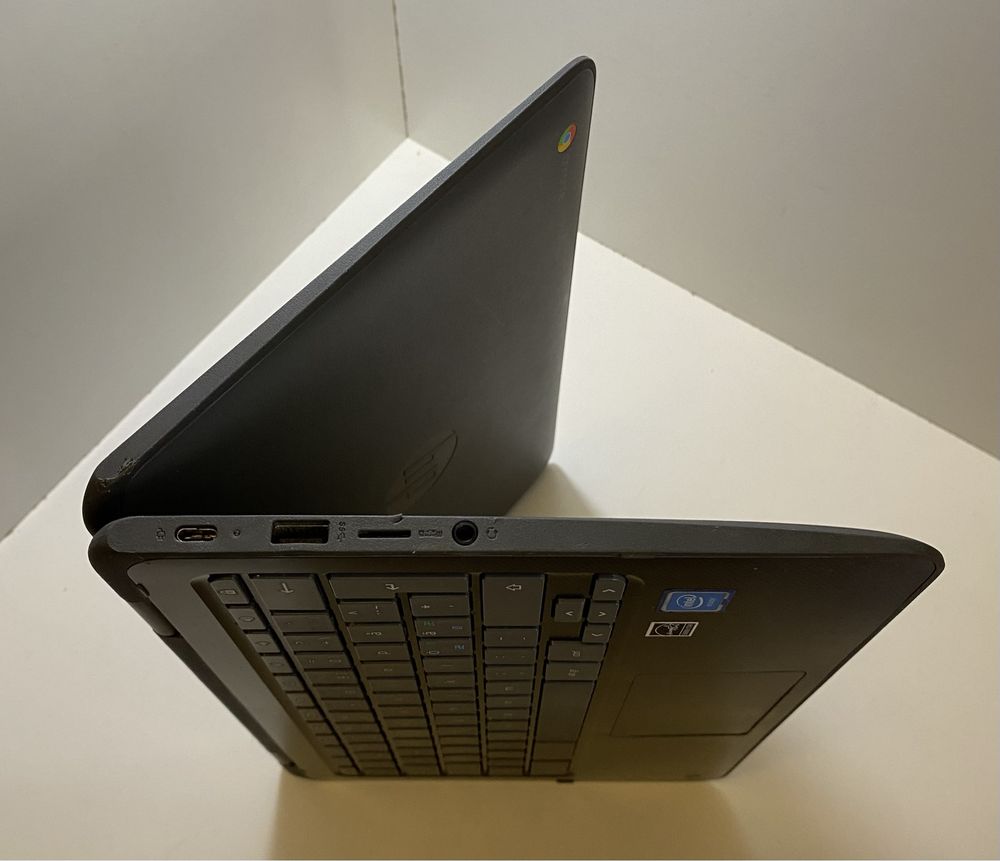 Chromebook hp x360 11 G1 EE/сенсорний/ 4/32GB/в ідеалі