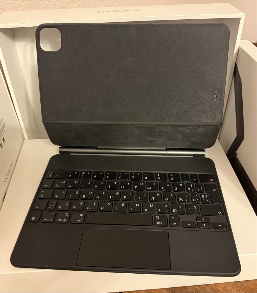 iPad Pro 11 4th 128GB М2+клавіатура+олівець