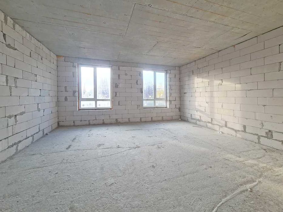 Таунхаус в лісі (р-н Сільпо), 144 м², 4 кім., закрита територія