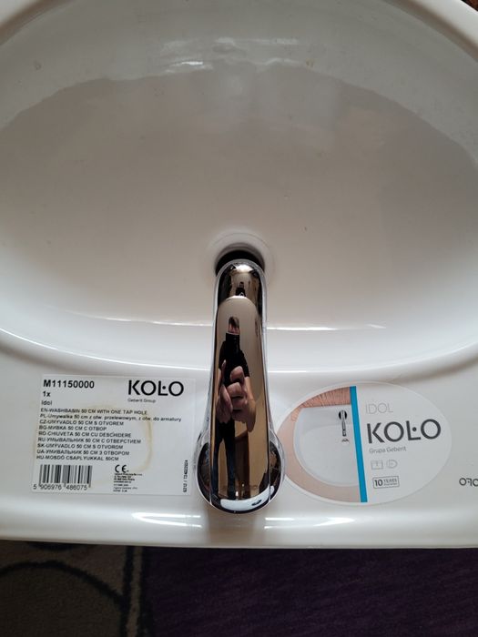 Umywalka Koło wraz z baterią - nowa