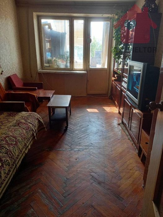 Продаж трикімнатної квартири по вул.Грушевського