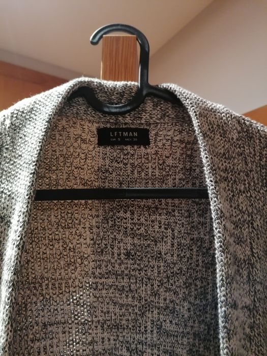 Casaco de malha comprido