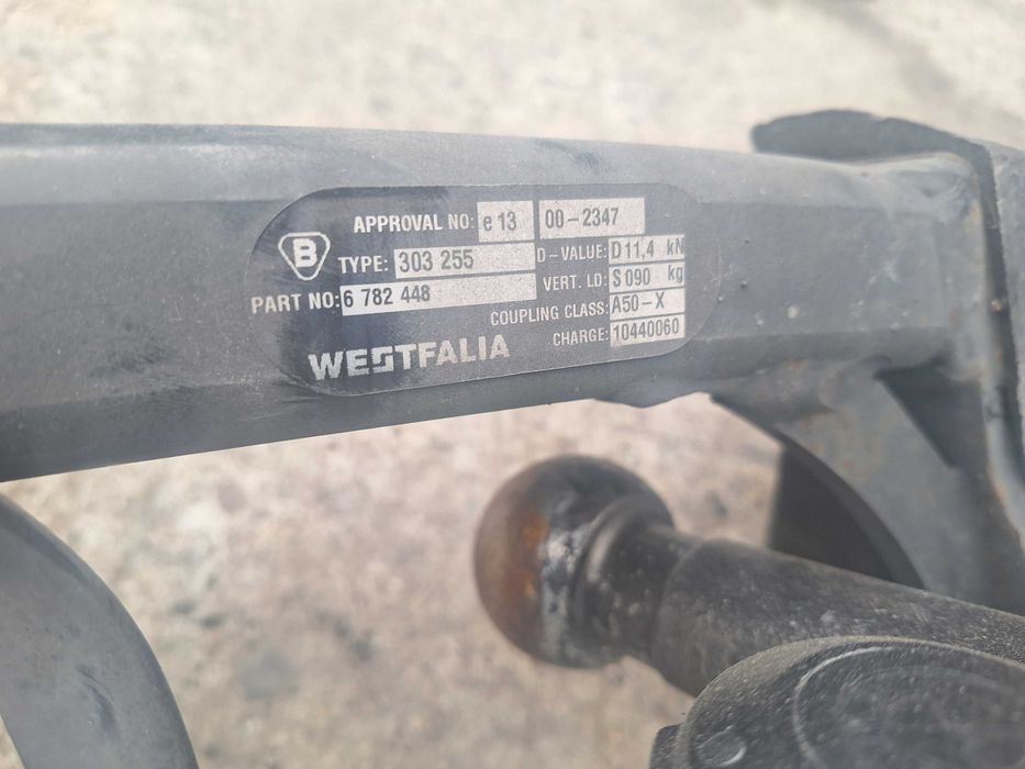 BMW 5 E60 E61 2010 Komplet Hak holowniczy / Komplet