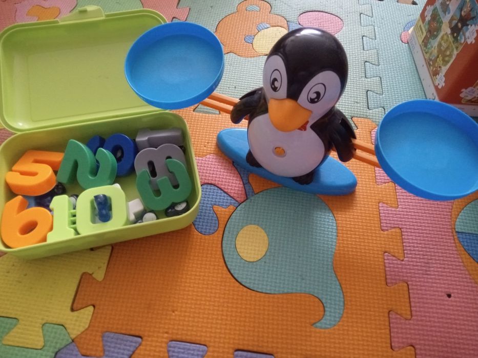 Віддам пінгвін вага