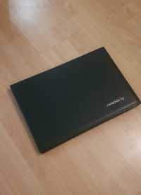 Ноутбук "Lenovo" на запчастини