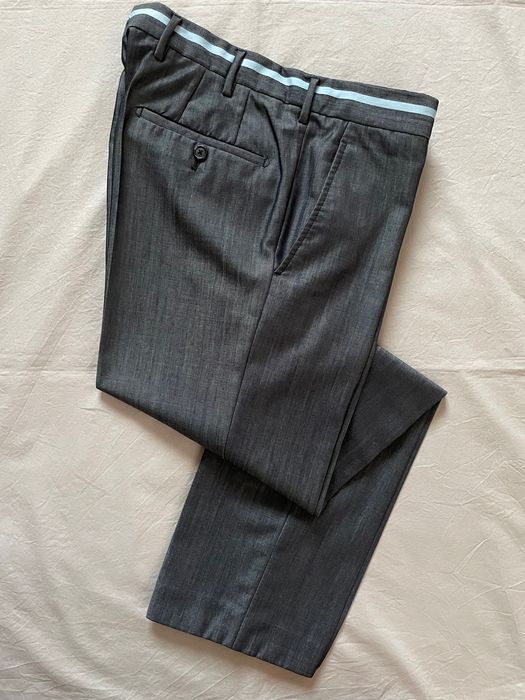 Брюки PRADA. Оригинал. Размер 46.