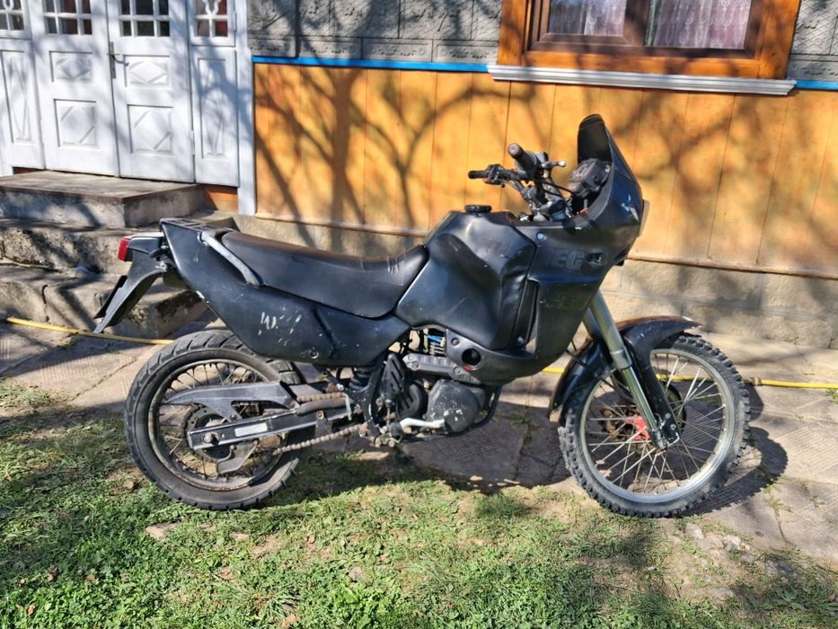 Aprilia pegaso 600