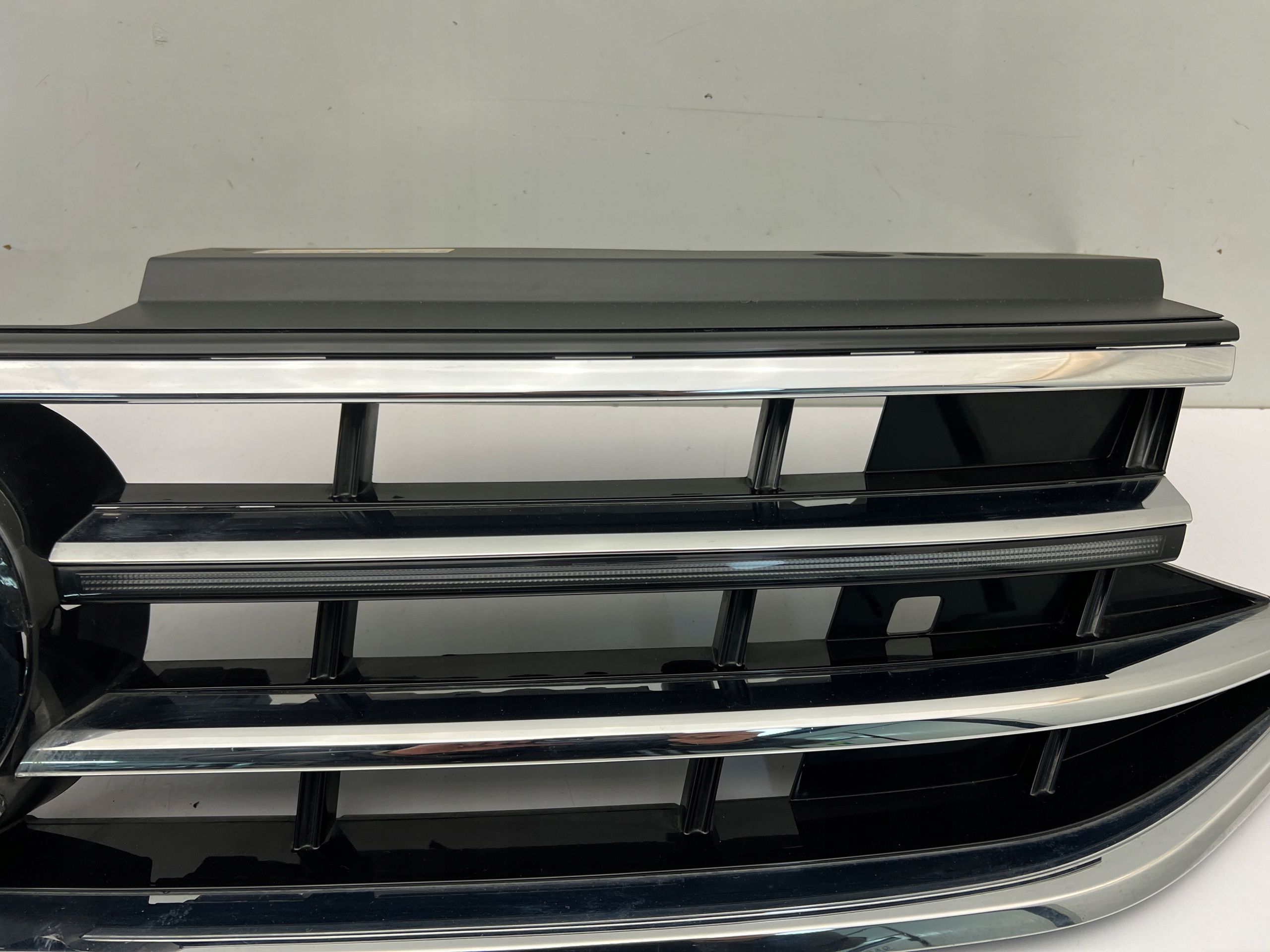 VW Tiguan II Allspace Lift r line Atrapa Grill Zderzaka Przedniego…