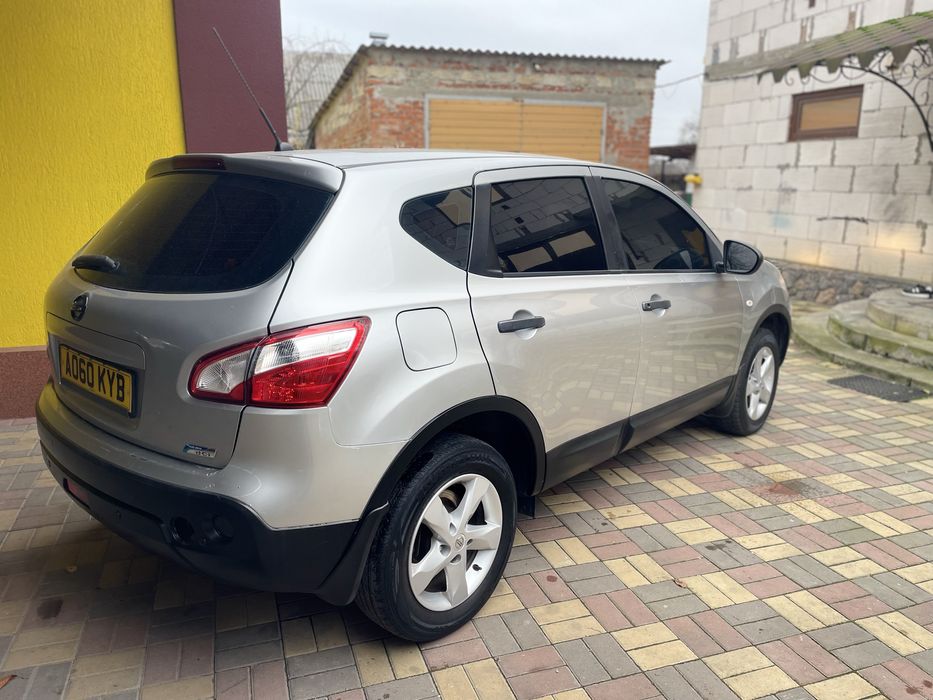 Продам нісан кашкай  гарний стан дизель