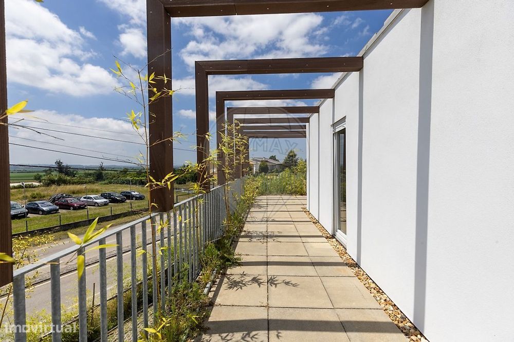 Moradia T4 para venda