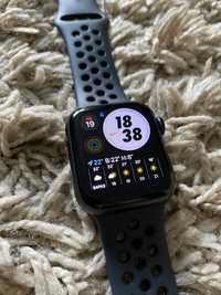 Apple Watch SE (nike)