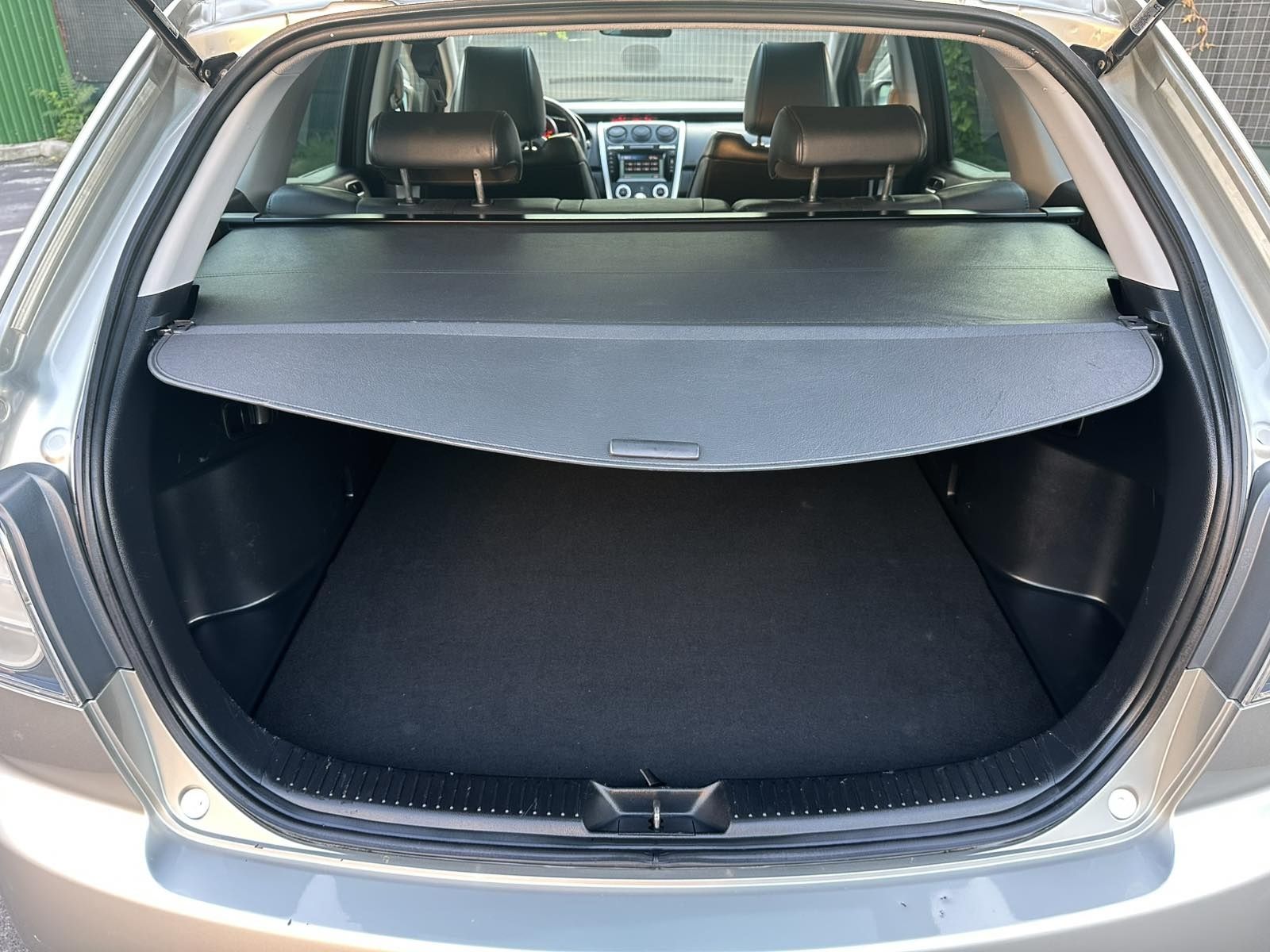 Продам Mazda CX-7