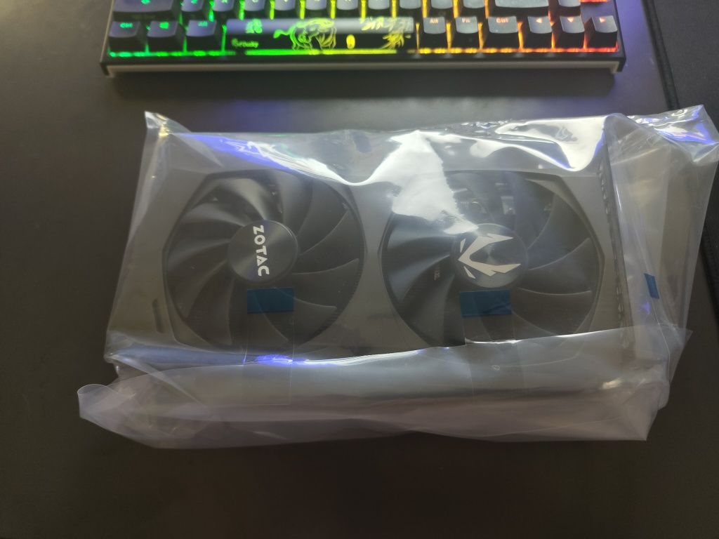 Zotac 3060Ti Twin Edge 8GB