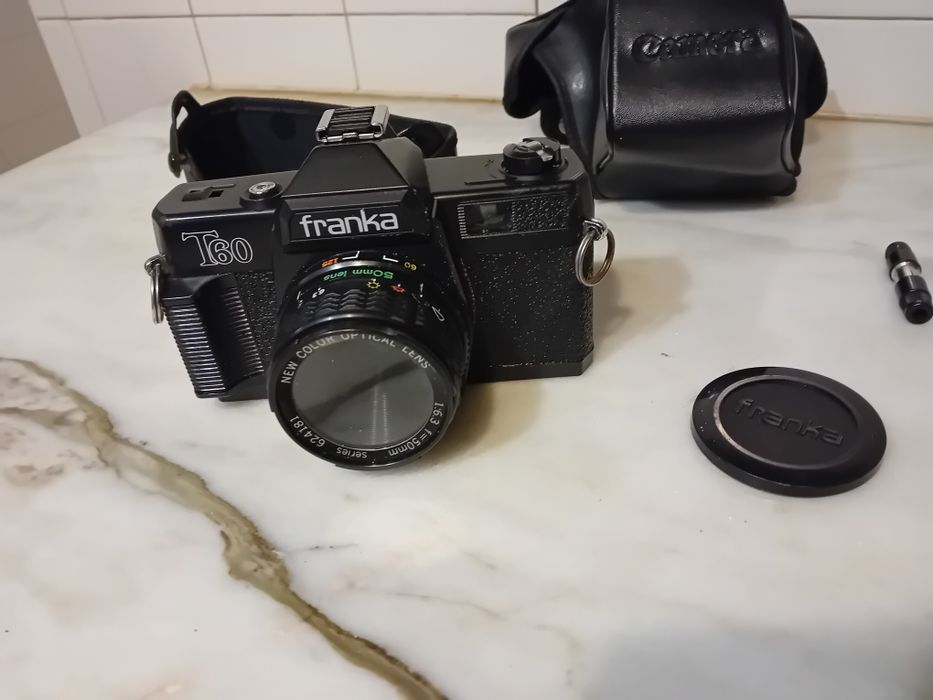 Câmara Fotográfica Antiga Franka T60