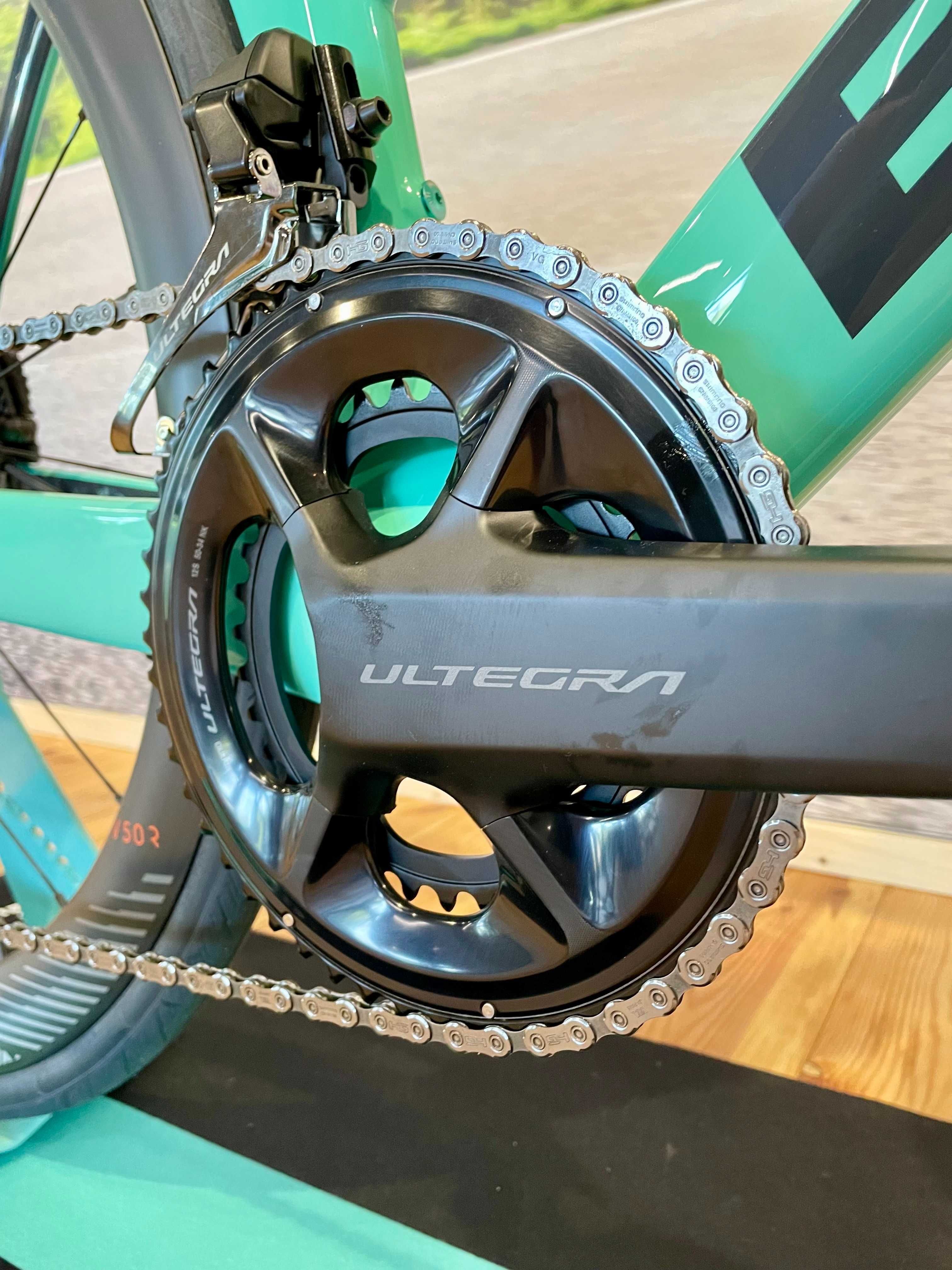 Nowy rower szosowy Bianchi Oltre Comp Di2 CELESTE Velopolis