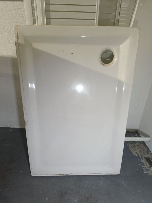 Base de duche e resguardo em alumínio com 2 portas