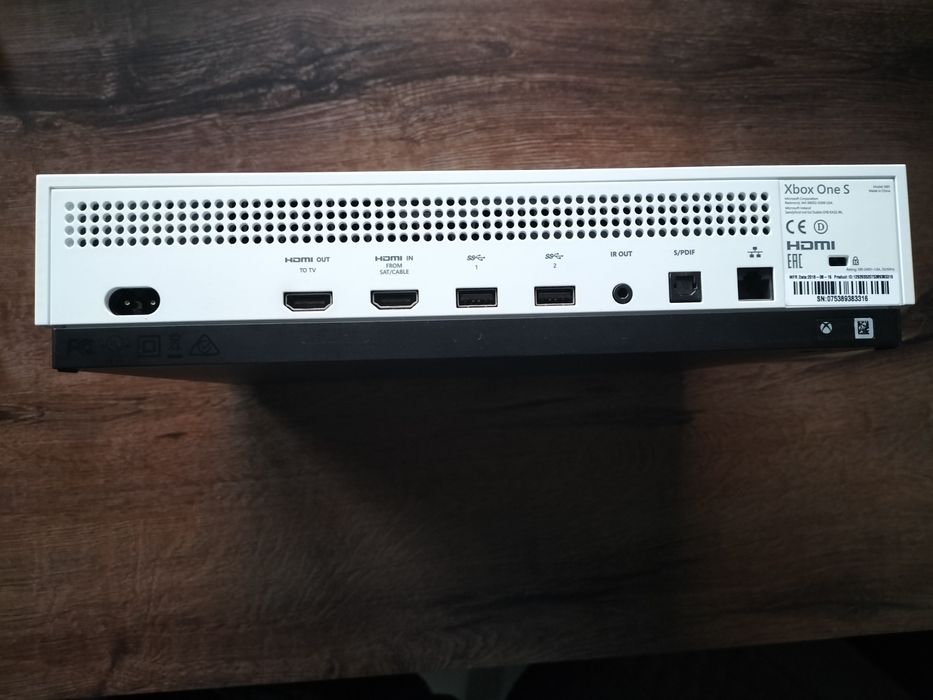 Konsola Xbox One S 1 TB