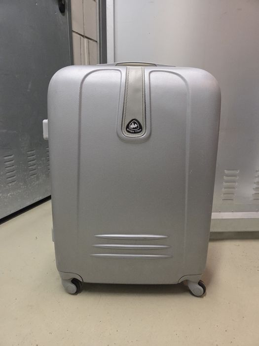 Sprzedam walizkę Easy trip – rozmiar M
