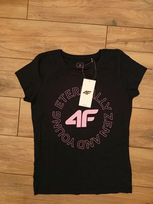 Śliczna koszulka 4F granatowa