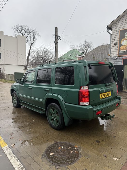Jeep Commander 3.0 дизель автомат 2006 год 4*4
