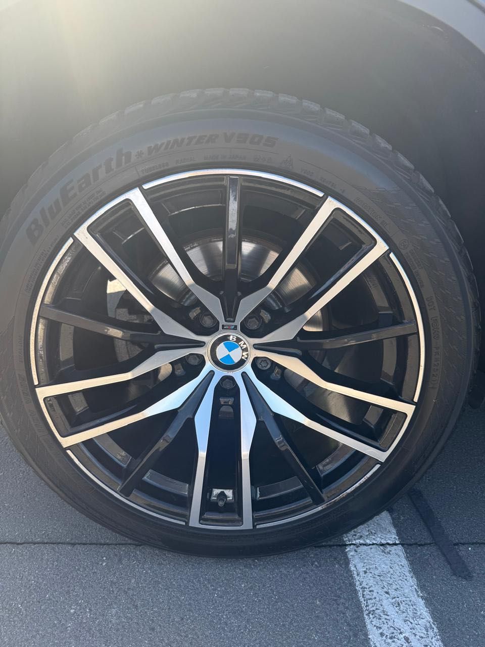 Автомобіль BMW X6M 50d