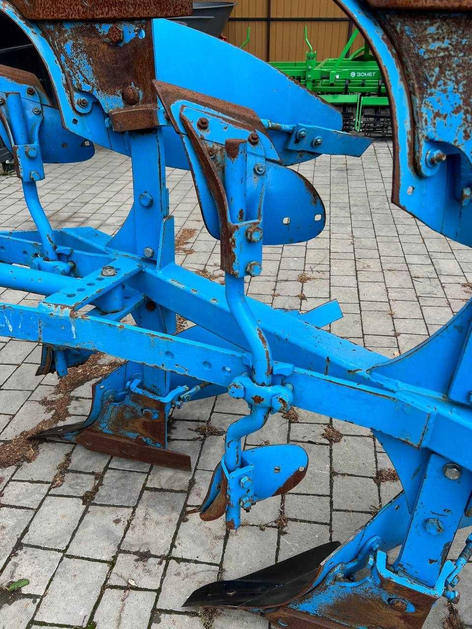 Плуг оборотний Lemken Opal 90 2+1    Kuhn