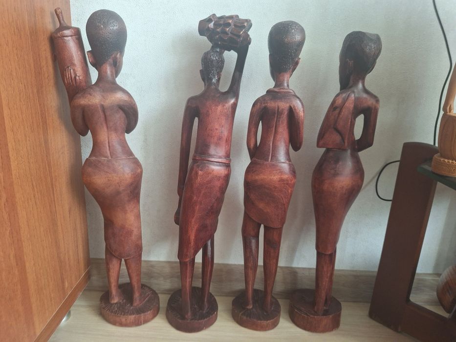 Витончені 4 дерев'яні  фігури колекційні