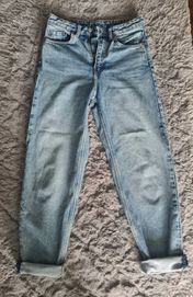 Spodnie jeansowe boyfriend Weekday 34/36